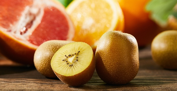 kiwi e arance_302195445.jpg